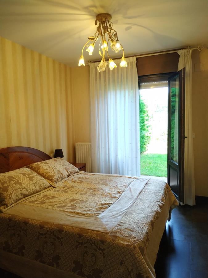 Apartamento Golf Con Jardin Sojuela Екстериор снимка